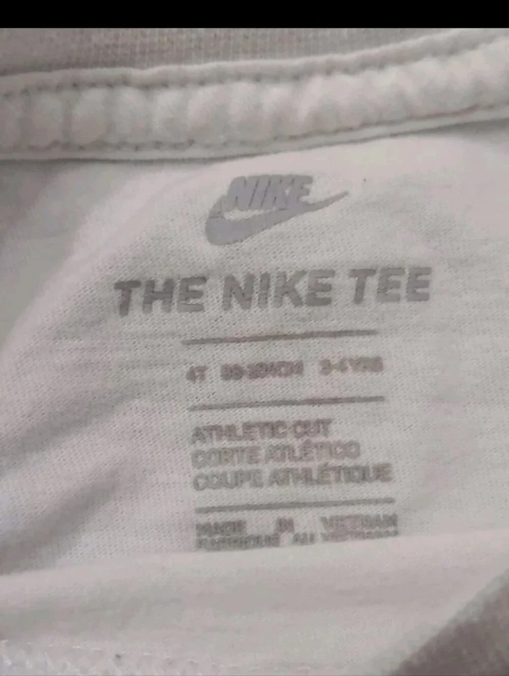Nike Shoe Boys Graphic T-Shirt Size:4T Boys Tee